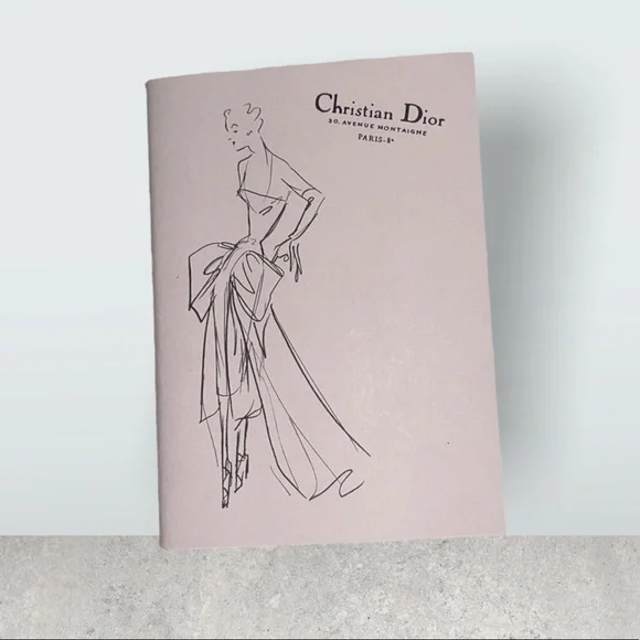 Christian Dior: Designer of Dreams Sketch Book 80 Blank Pages - Picture 7 of 7